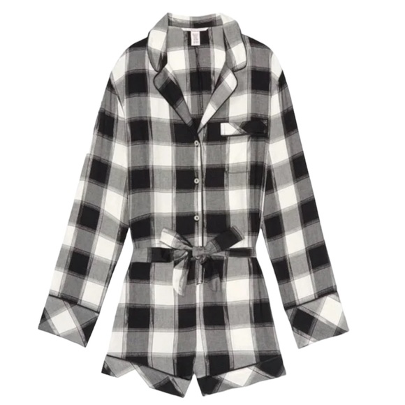 VICTORIA’S SECRET: Black & White Plaid Lounge/ Sleep Romper -Size Small - Picture 3 of 12